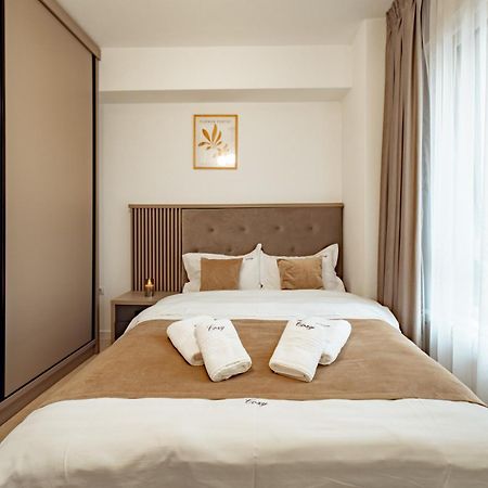 Cozy Aparthotel - Ultracentral Luxury Apartments ヤシ エクステリア 写真