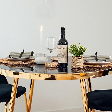 Cozy Aparthotel - Ultracentral Luxury Apartments ヤシ エクステリア 写真
