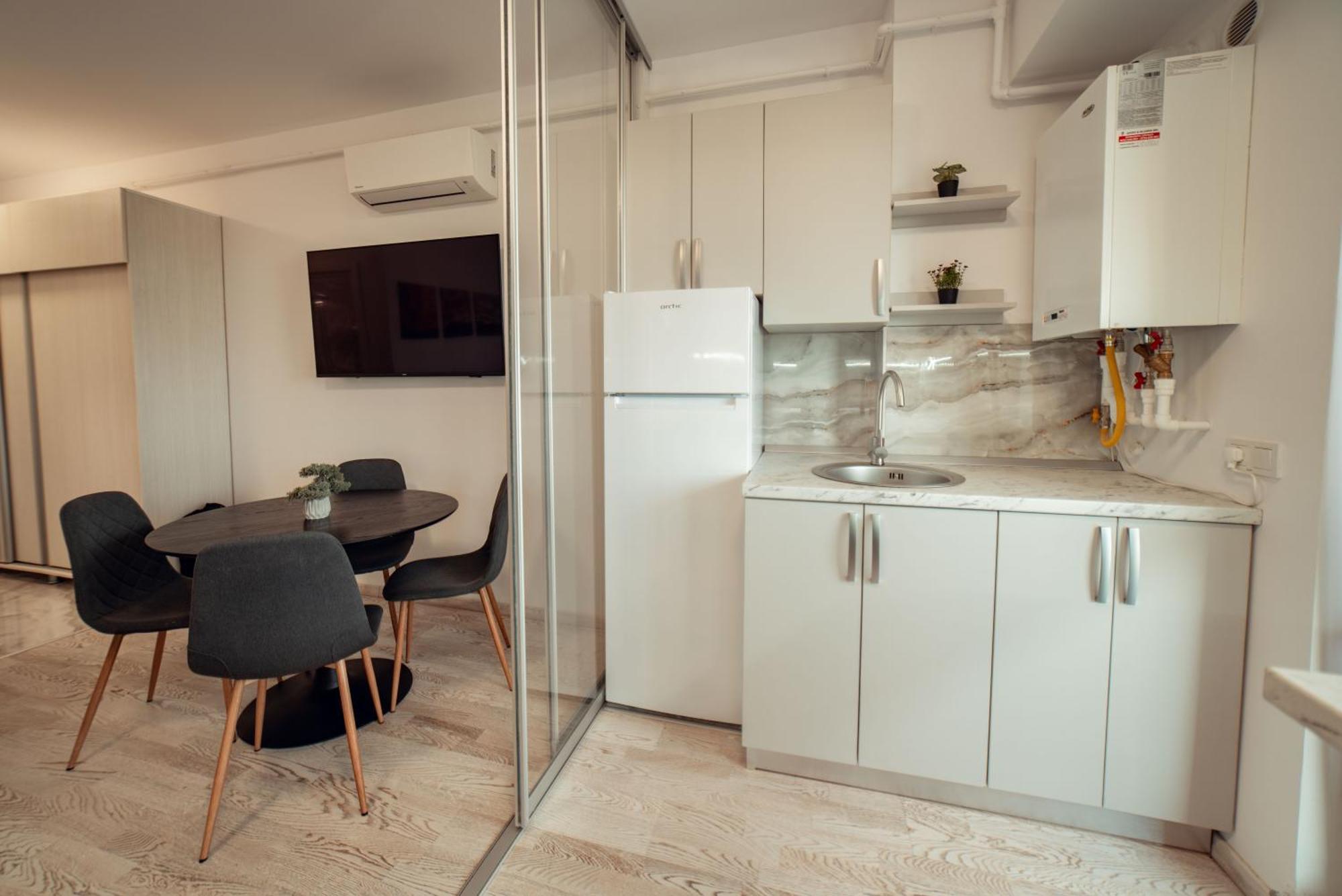 Cozy Aparthotel - Ultracentral Luxury Apartments ヤシ エクステリア 写真