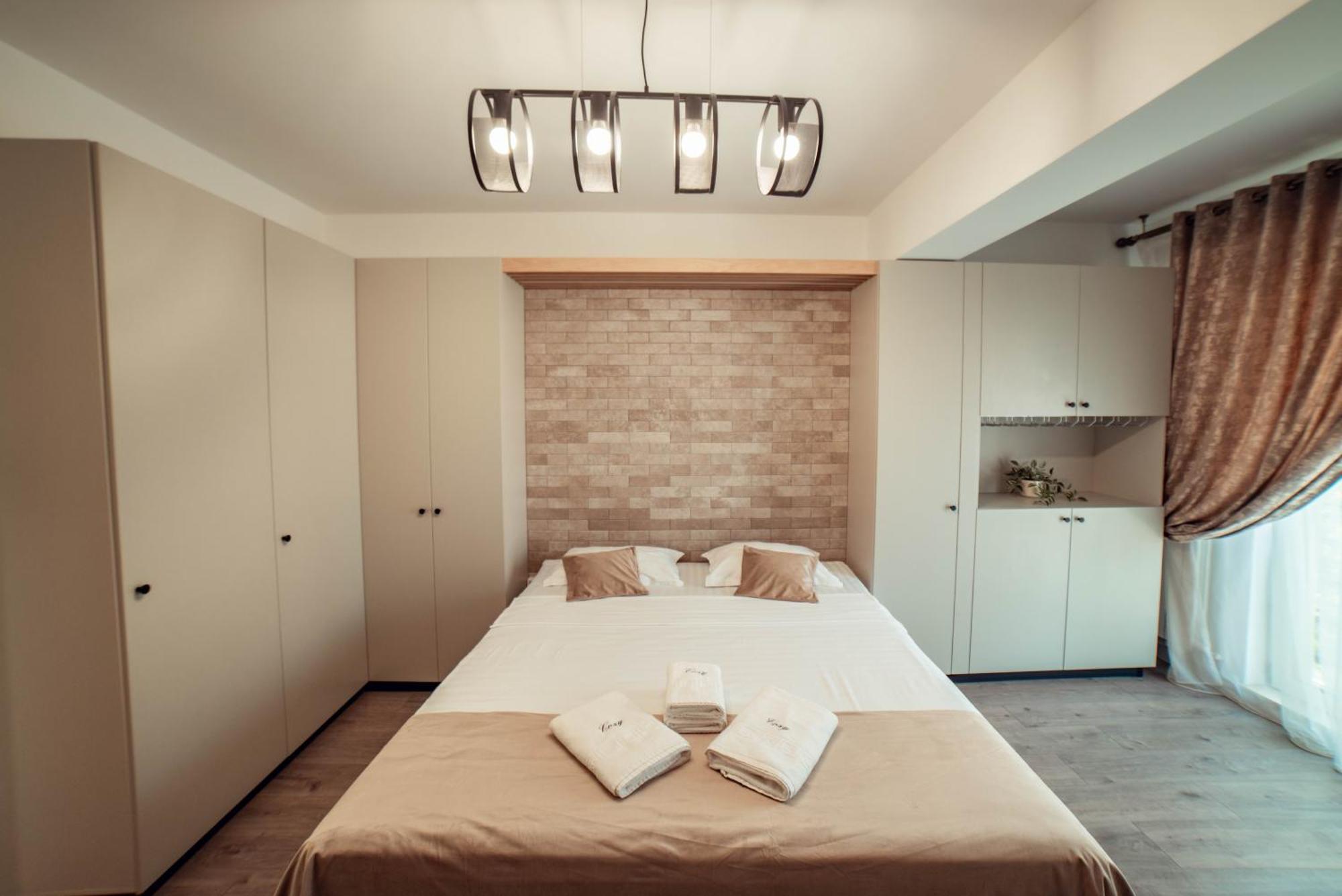Cozy Aparthotel - Ultracentral Luxury Apartments ヤシ エクステリア 写真