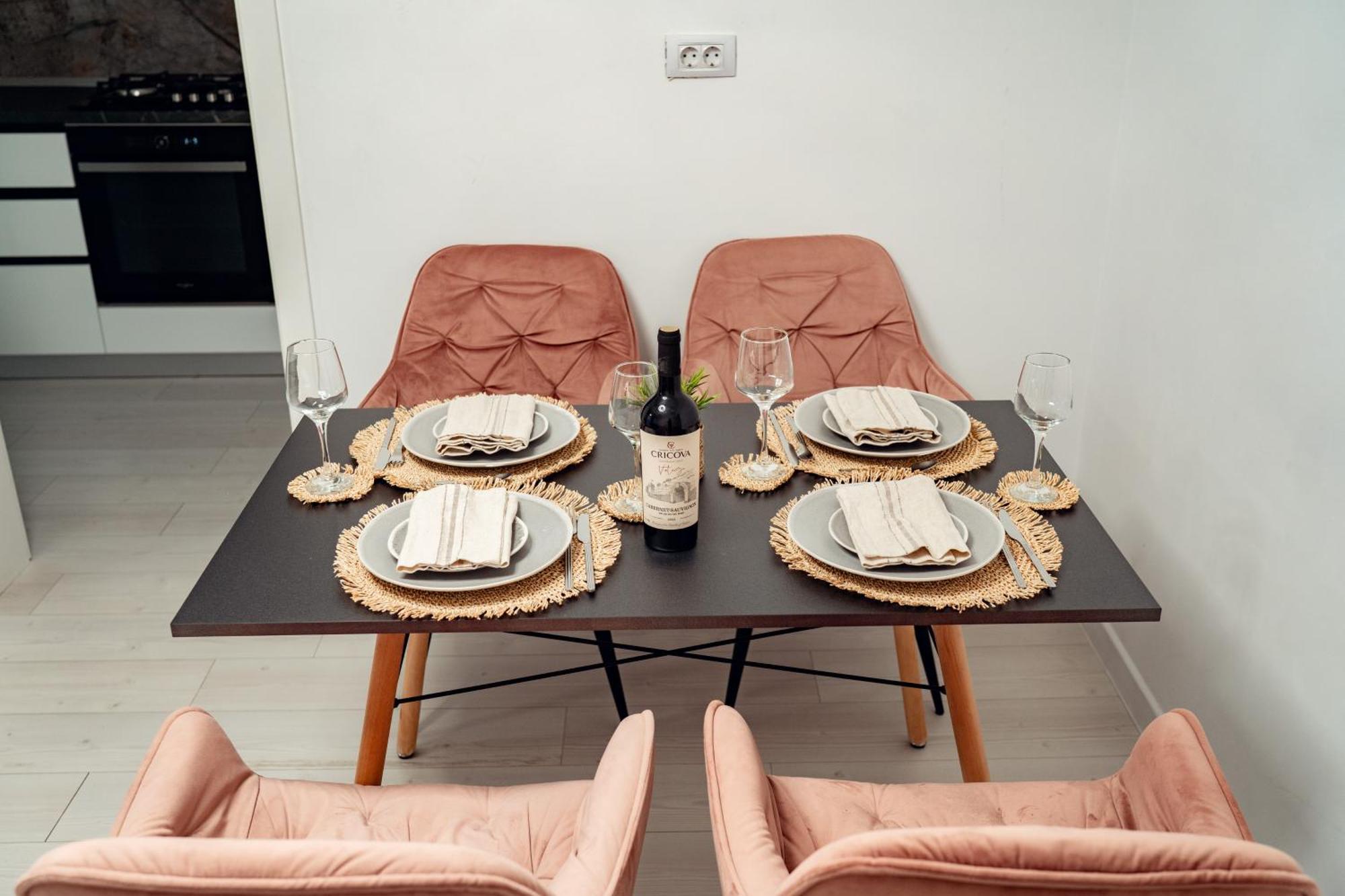 Cozy Aparthotel - Ultracentral Luxury Apartments ヤシ エクステリア 写真