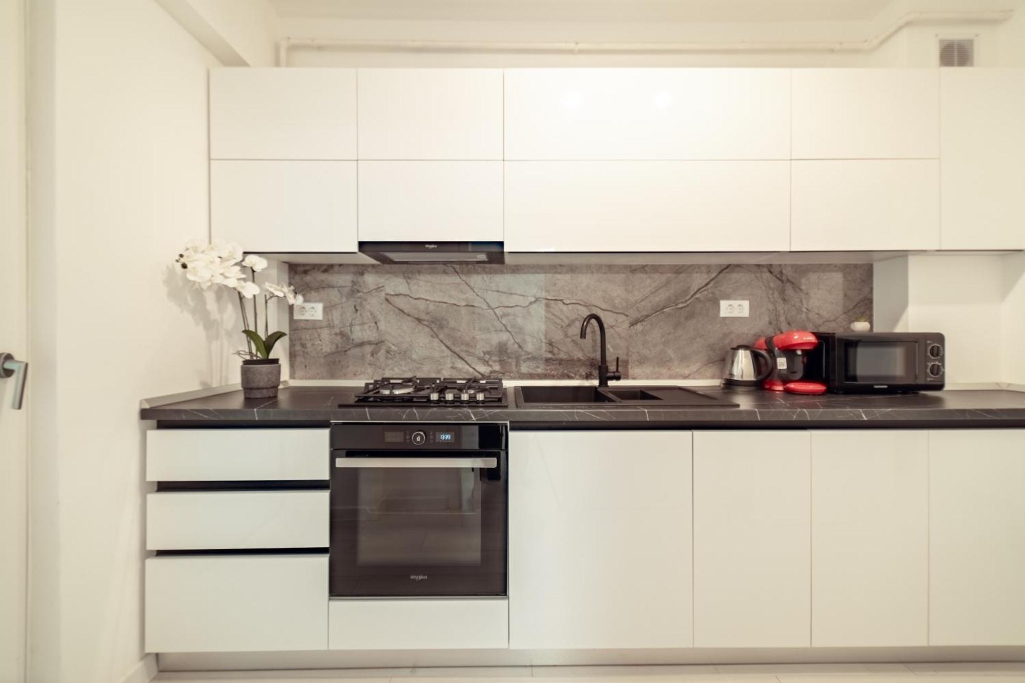 Cozy Aparthotel - Ultracentral Luxury Apartments ヤシ エクステリア 写真