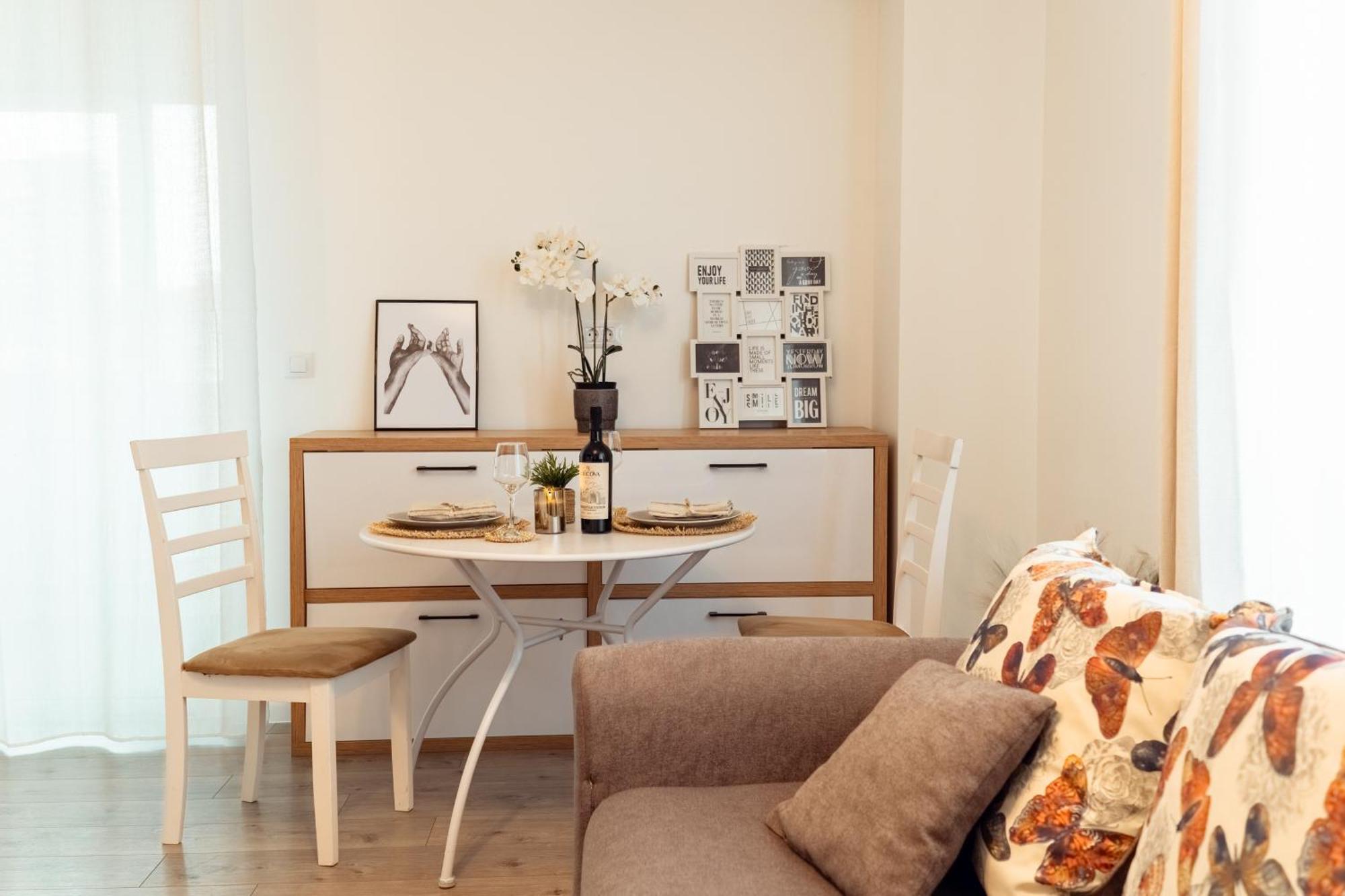Cozy Aparthotel - Ultracentral Luxury Apartments ヤシ エクステリア 写真